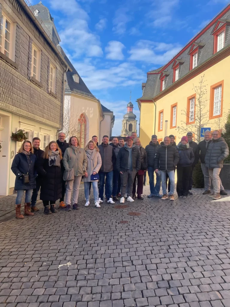 Dachdecker-Innung auf Studienfahrt in Hachenburg