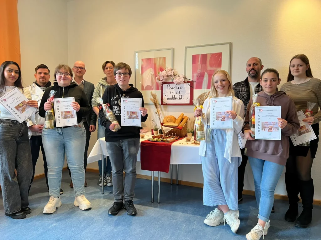 Lothar Ebbers besucht die Projektwoche der Auszubildenden im Bäckerhandwerk